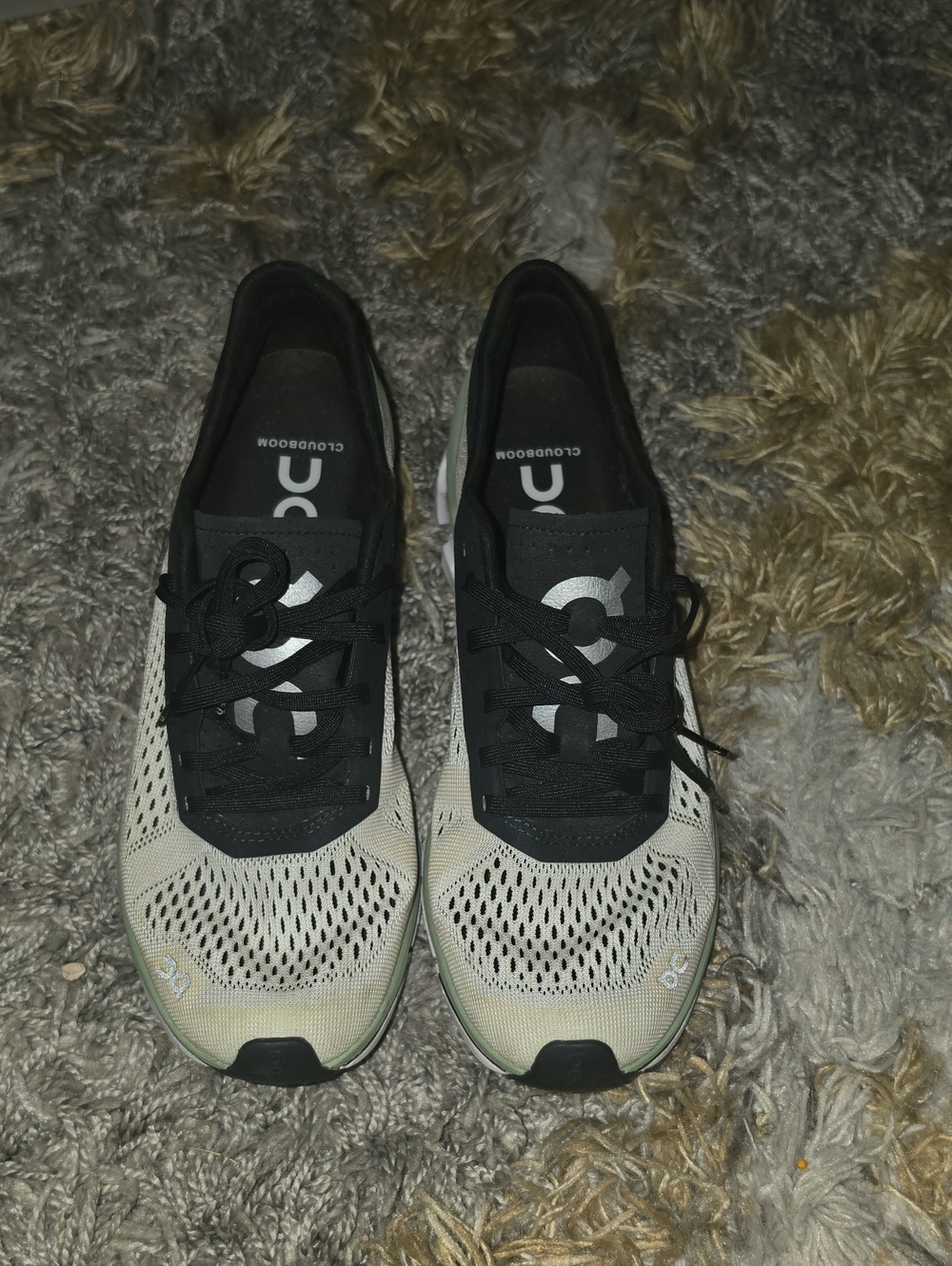 Cloudboom Womens Running Shoes in Black and Cream